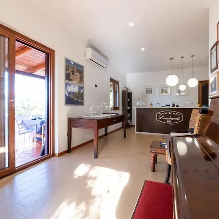Chiara Villa